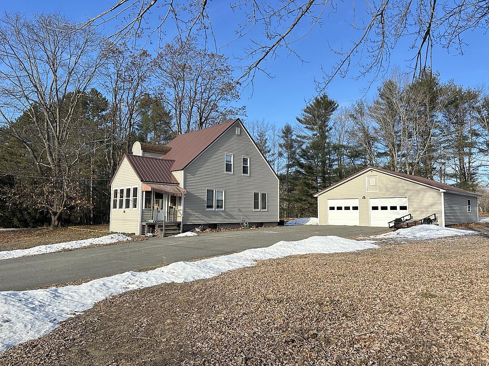 1st image of 12 Fisher Avenue