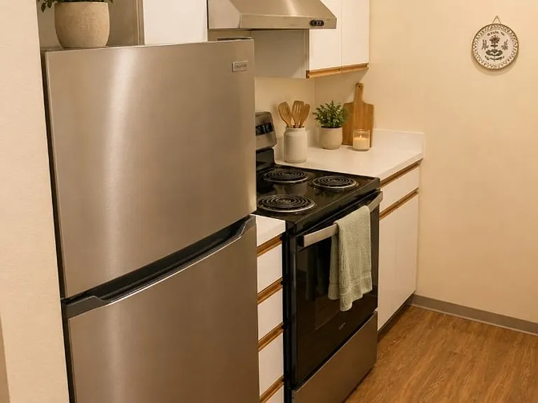 3210 SW Avalon Way — Photo 5