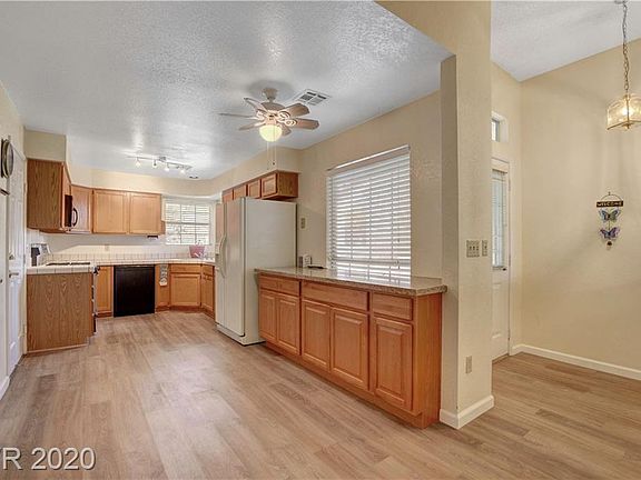 5th image of 5605 Port Barrington Way