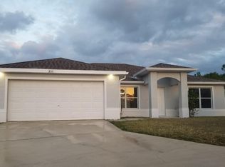 1830 Laurie St, Lehigh Acres, FL 33972