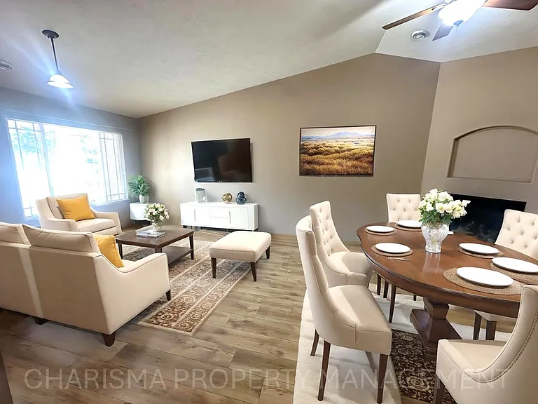 DBK Brandon Townhomes — Photo 54