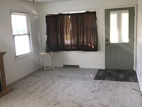 3rd image of 2614 2nd Street Ct