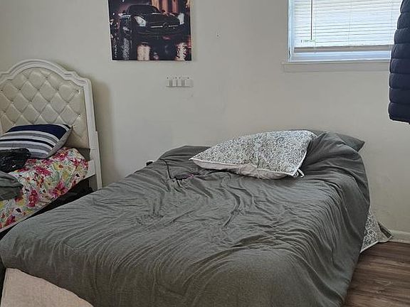 3rd image of 9712 Bustleton Ave #26-38