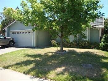1st image of 8954 Carlisle Ave