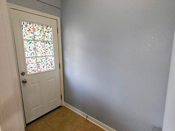 4th image of 504 Colquitt St APT 3