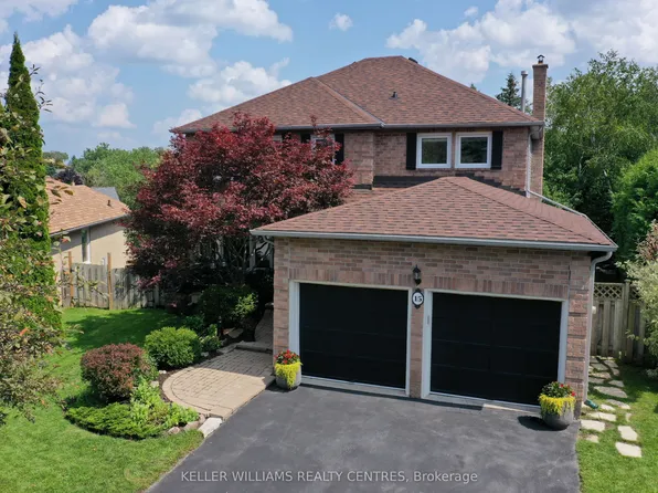 15 Beatty Cres, Aurora, ON L4G 5V2