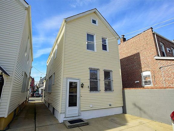 4th image of 10735 125th St