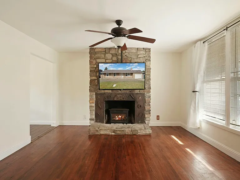 Living Room 1