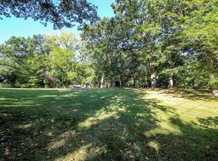 N4153 Sleepy Hollow Rd, Cambridge, WI 53523