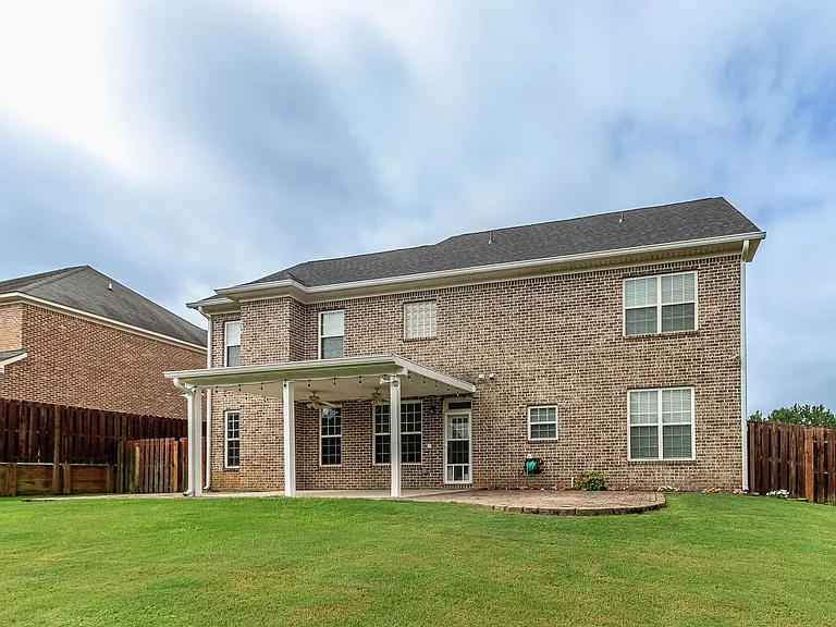 509 Hardwick Ct — Photo 35