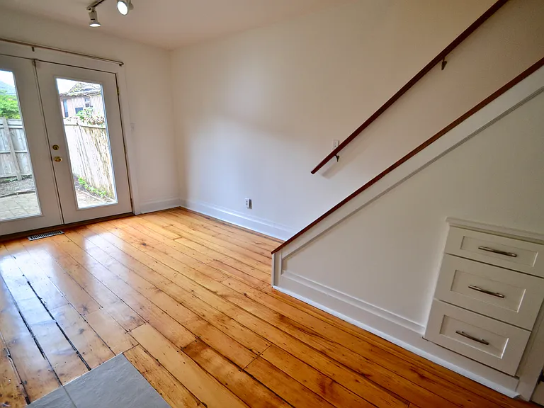 236 Jackson St #B — Photo 18