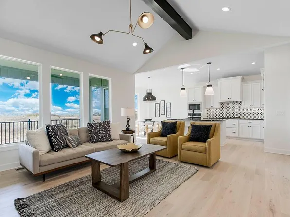 4201 W 158th St, Overland Park, KS 66224