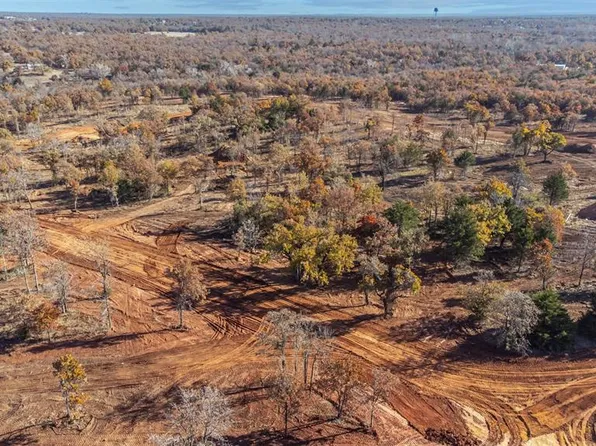 3148 Roadrunner Hl #13, Guthrie, OK 73044