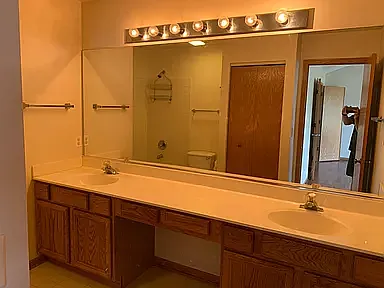 13963 S Idaho Ct — Photo 11