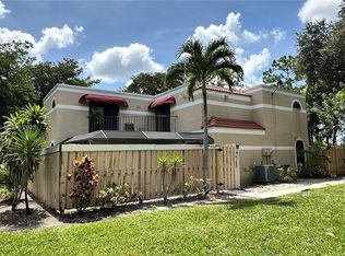 4260 Village Dr UNIT A, Delray Beach, FL 33445