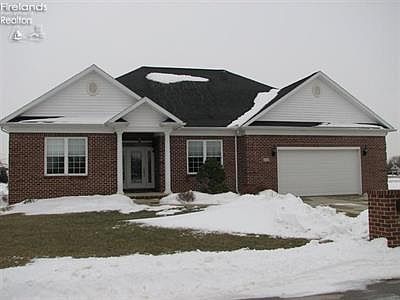 2nd image of 2113 Pinehurst Trl