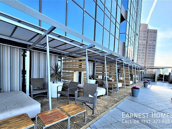3rd image of 1100 Wilshire Blvd APT 2305