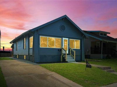 1225 E 21st Ave, Kansas City, MO, 64116