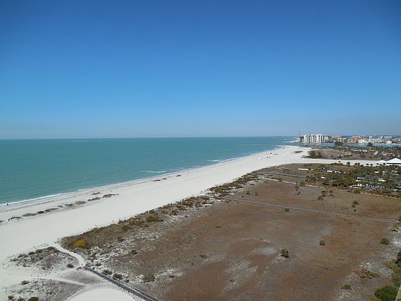 3rd image of 1270 Gulf Blvd APT 1907