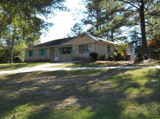 203 Apple Rd, Castle Hayne, NC 28429