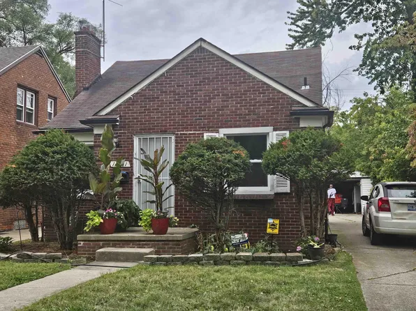 13961 Piedmont St, Detroit, MI 48223
