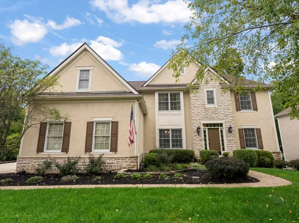 2917 Laura Pl, Lewis Center, OH 43035