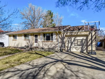 922 S Ironton Street, Aurora, CO, 80012
