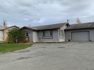 1933 N Hemmer Rd, Palmer, AK 99645