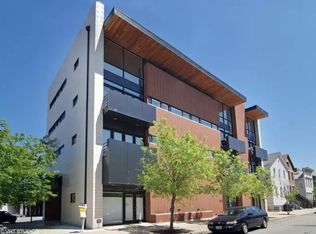 1024 W Fry St UNIT 201, Chicago, IL 60642