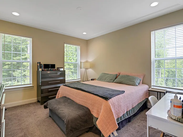 392 Buckeye Cir — Photo 28