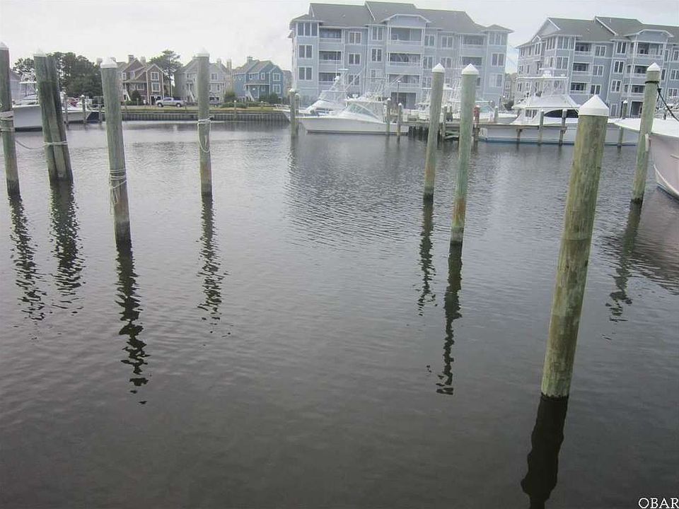 2nd image of 14 Yacht Club Ct