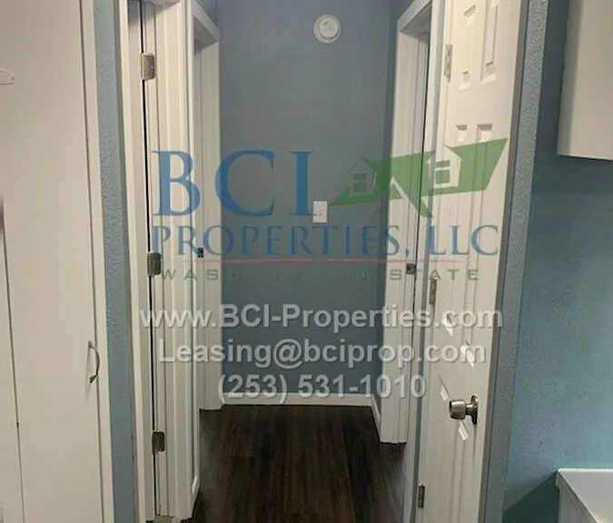 3310 S Sawyer St #3 — Photo 6