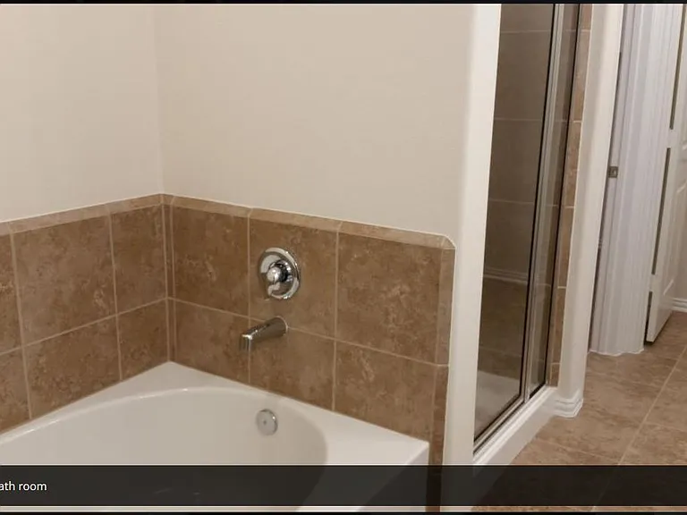 8403 Kari Bend Cir — Photo 14