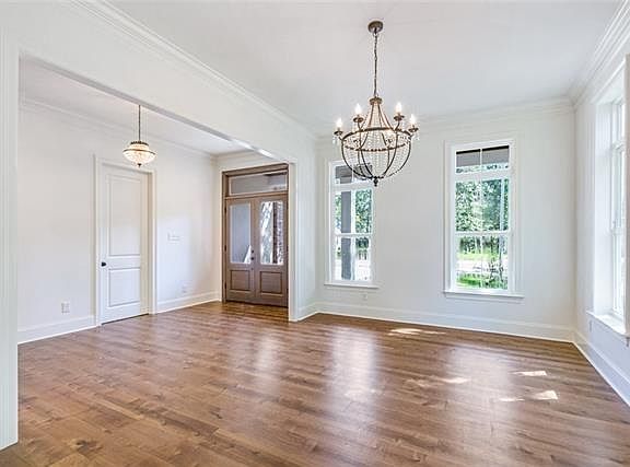 5th image of 507 Lakewood Northshore Dr