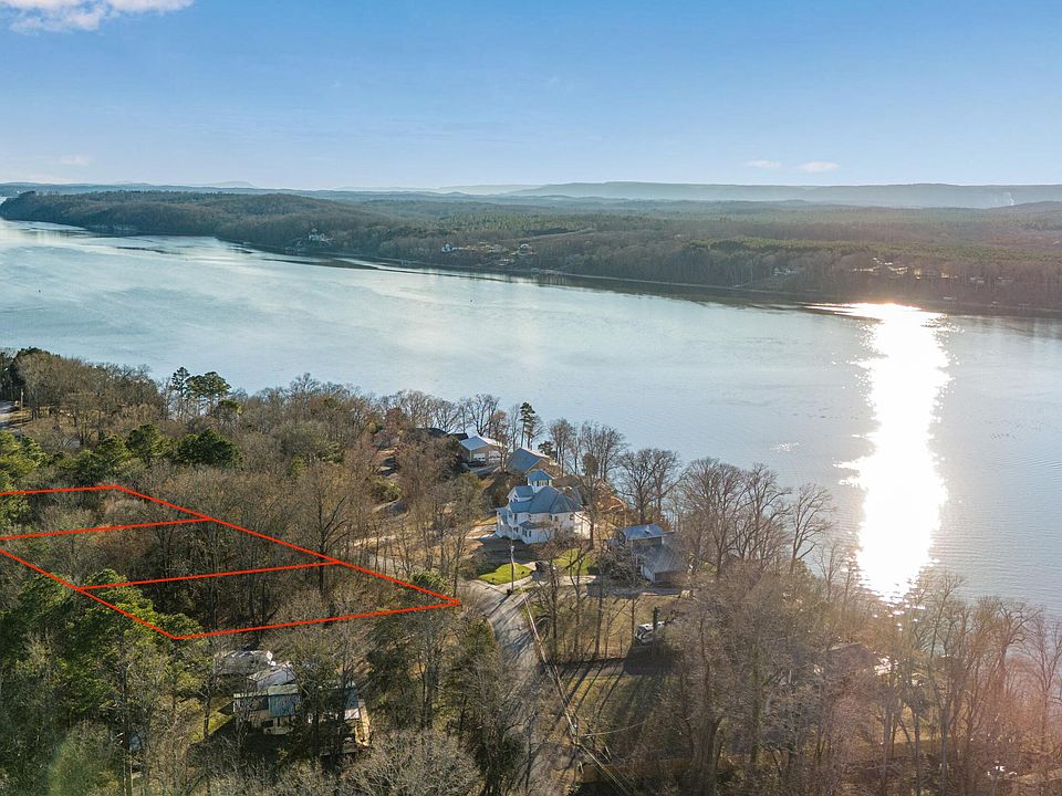 1st image of 0 Bluff View Dr