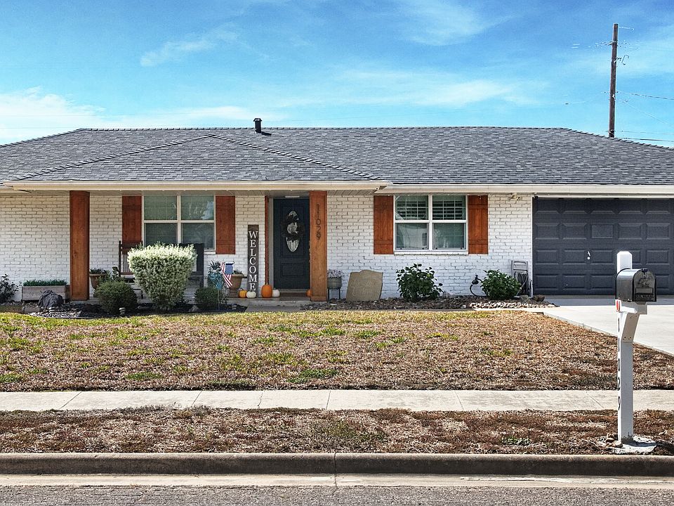 1st image of 11029 Timbergrove Ln
