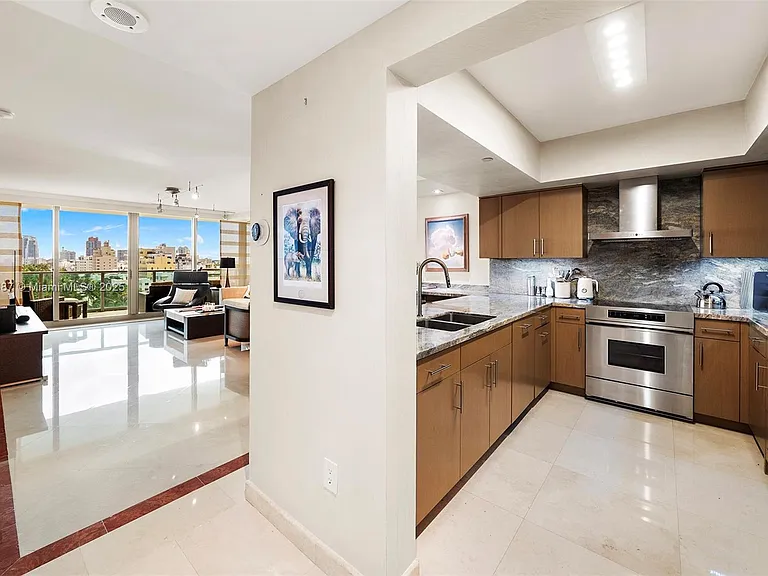 1455 Ocean Dr #1003 — Photo 15