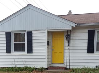 9539 Cloverhurst Dr, Saint Louis, MO 63123