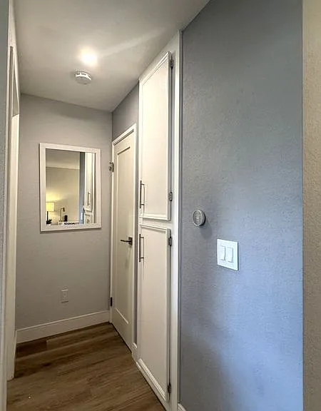 2801 N Los Felices Cir E #D107 — Photo 8