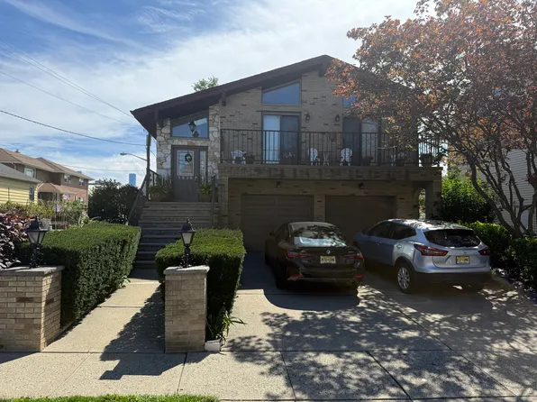 1636 Maple St #1, Fort Lee, NJ 07024