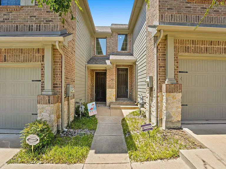 2317 Cortellia St — Photo 11
