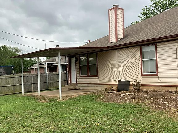 5th image of 1017 Alden Dr