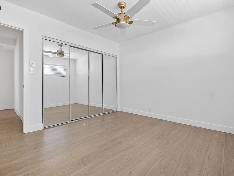 Arlington Square Apartments — Photo 33