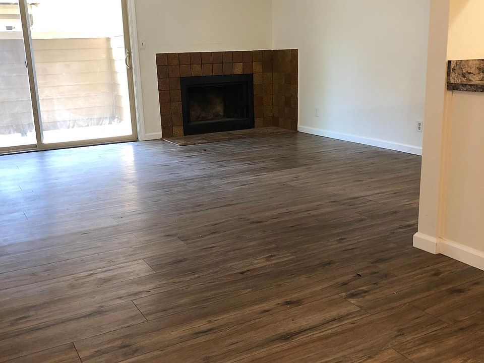 2nd image of 2004 Ahern St APT 26