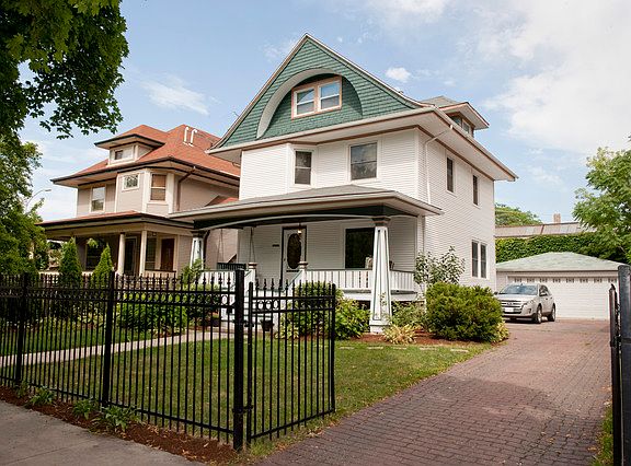 3rd image of 106 S Humphrey Ave