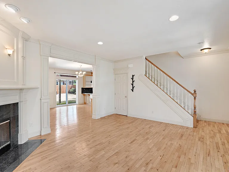 3509 Y St — Photo 6