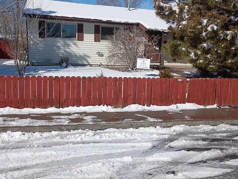 3225 Lucerne Way — Photo 1