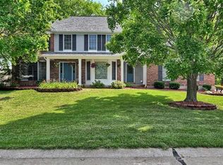 316 Bradford Estates Ct, Ballwin, MO