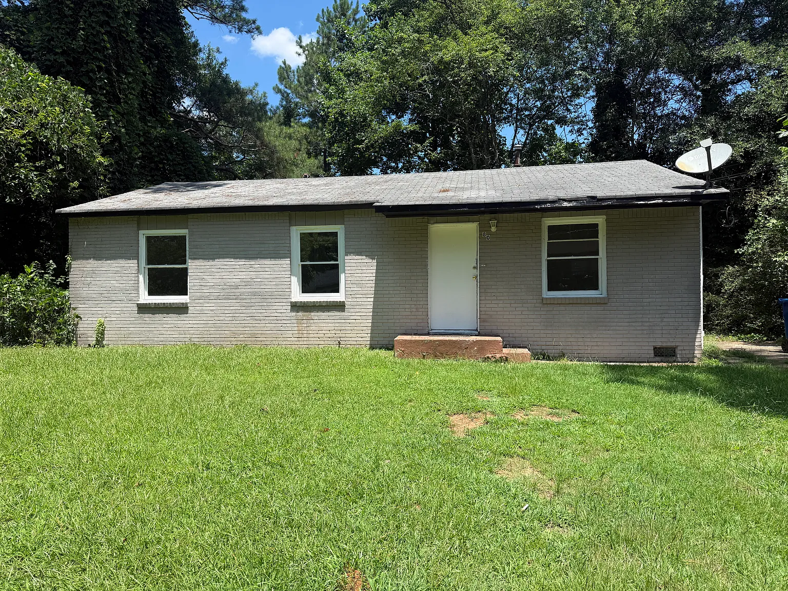 3 bed, 1050 sqft, $1,500 — Photo 1