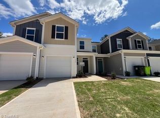 158 Parker Ln, Mebane, NC 27302